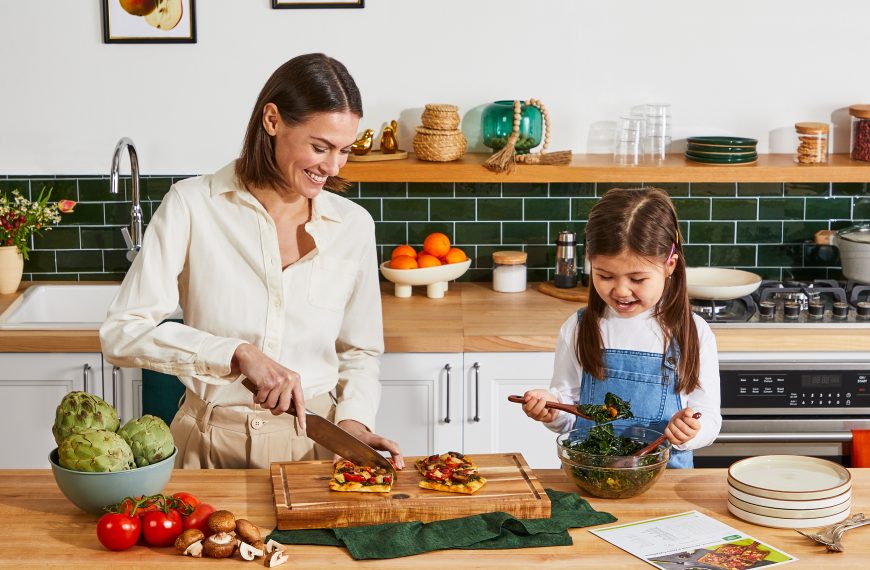 Sharing Meals & Memories: How Hello Fresh Brings Families Together This Mother’s Day