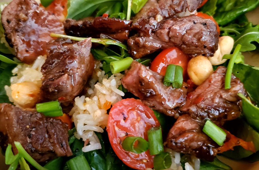 HelloFresh Sweet & Spicy Thai Steak Salad