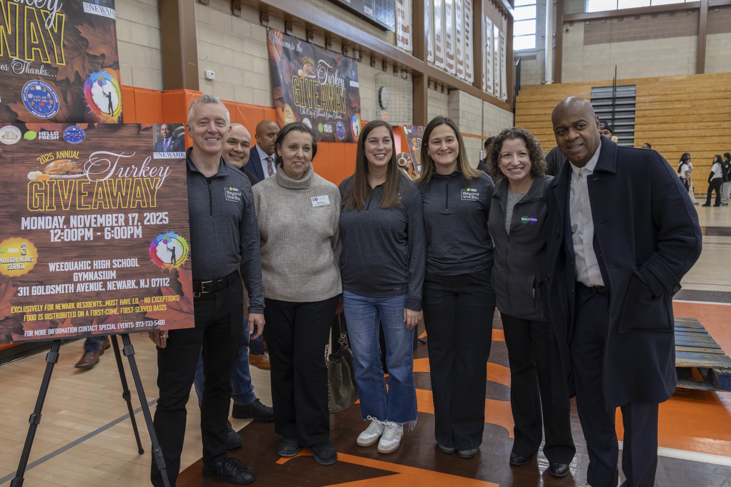HelloFresh and Table to Table partner with the City of Newark to support the annual turkey giveaway.